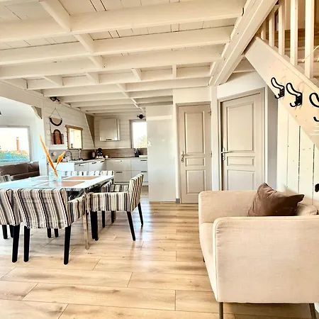 別荘 La Vigie Les Pieds Dans L'eau Cricquebœuf