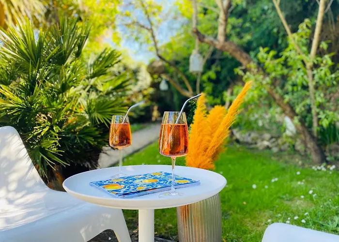 La Vigie Les Pieds Dans L'eau Cricquebœuf